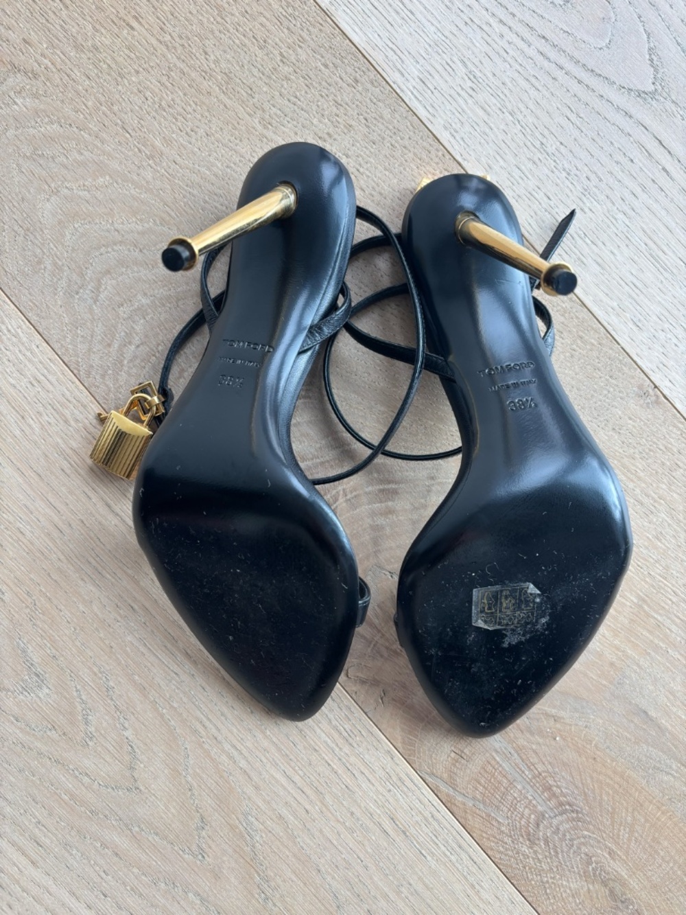 TOM FORD SHINY LEATHER PADLOCK POINTY NAKED SANDAL Size 38.5True US size 8. - Picture 10 of 15
